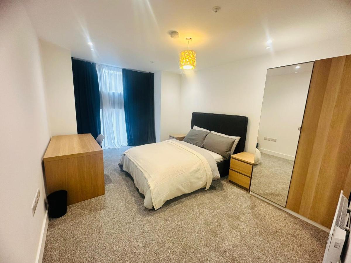 Hemel Apartments - Home Away Hemel Hempstead Bagian luar foto